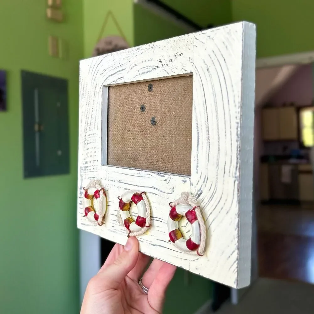 N/A vtg wooden
